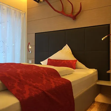 فندق مطعم جايجيرستيج