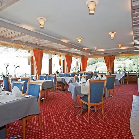 Otel Restaurant Jaegersteig Bühl